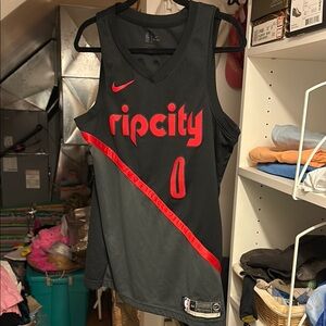 Damian Lillard Rip City Trailblazers Jersey Size M